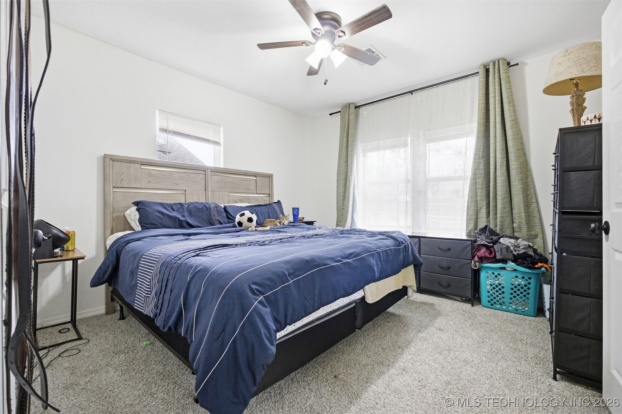 2807 E 3rd Street Property Photo 30