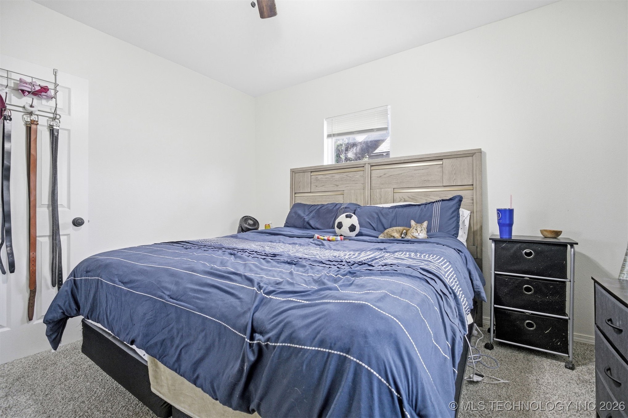 2807 E 3rd Street Property Photo 31