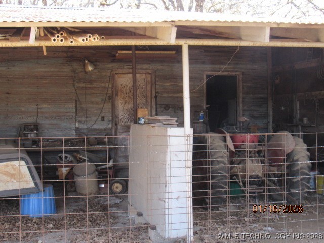 1571 Hospital Property Photo 4