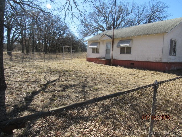 1571 Hospital Property Photo 5