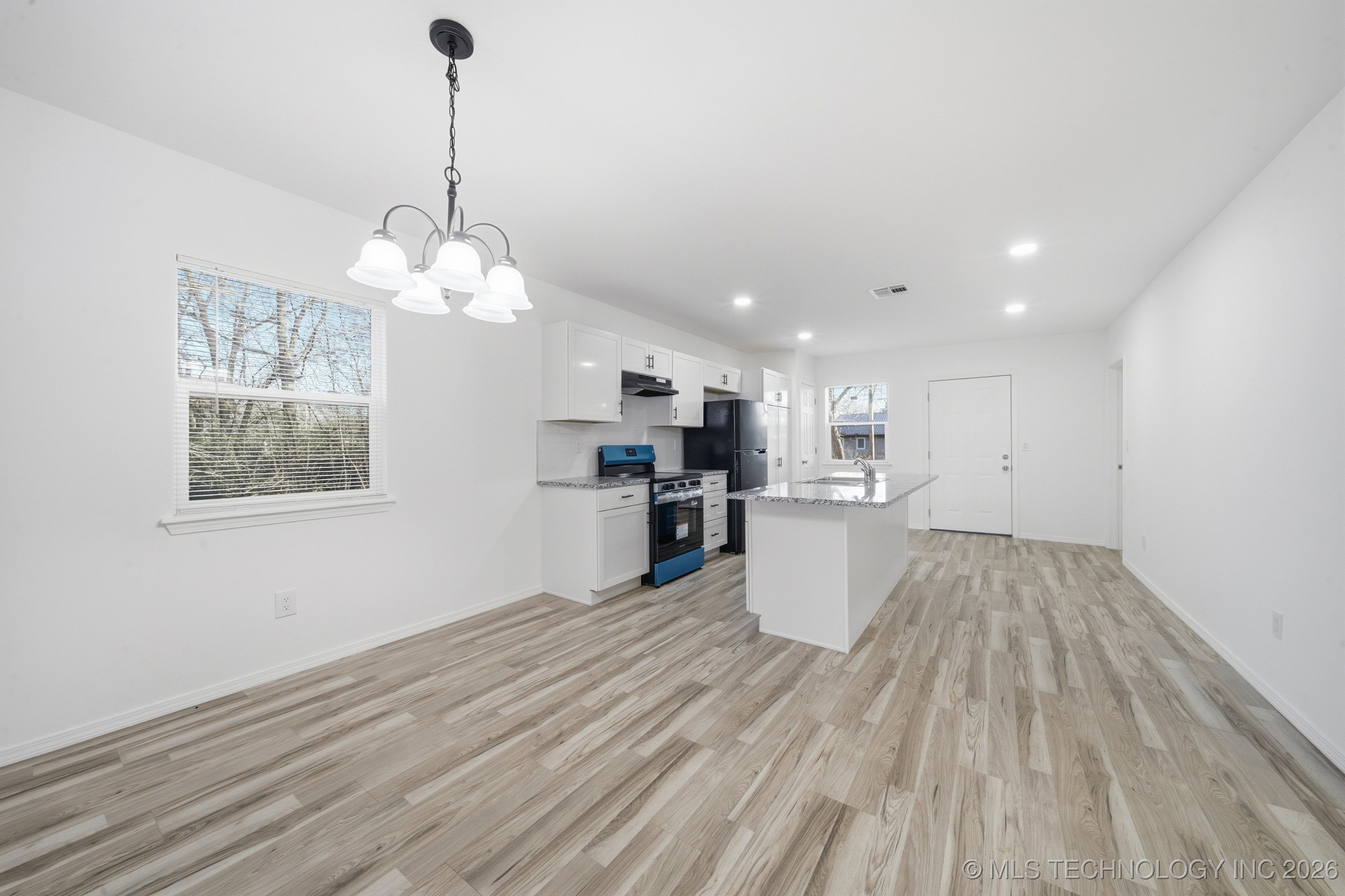 1110 Martin Luther King Drive Property Photo 9