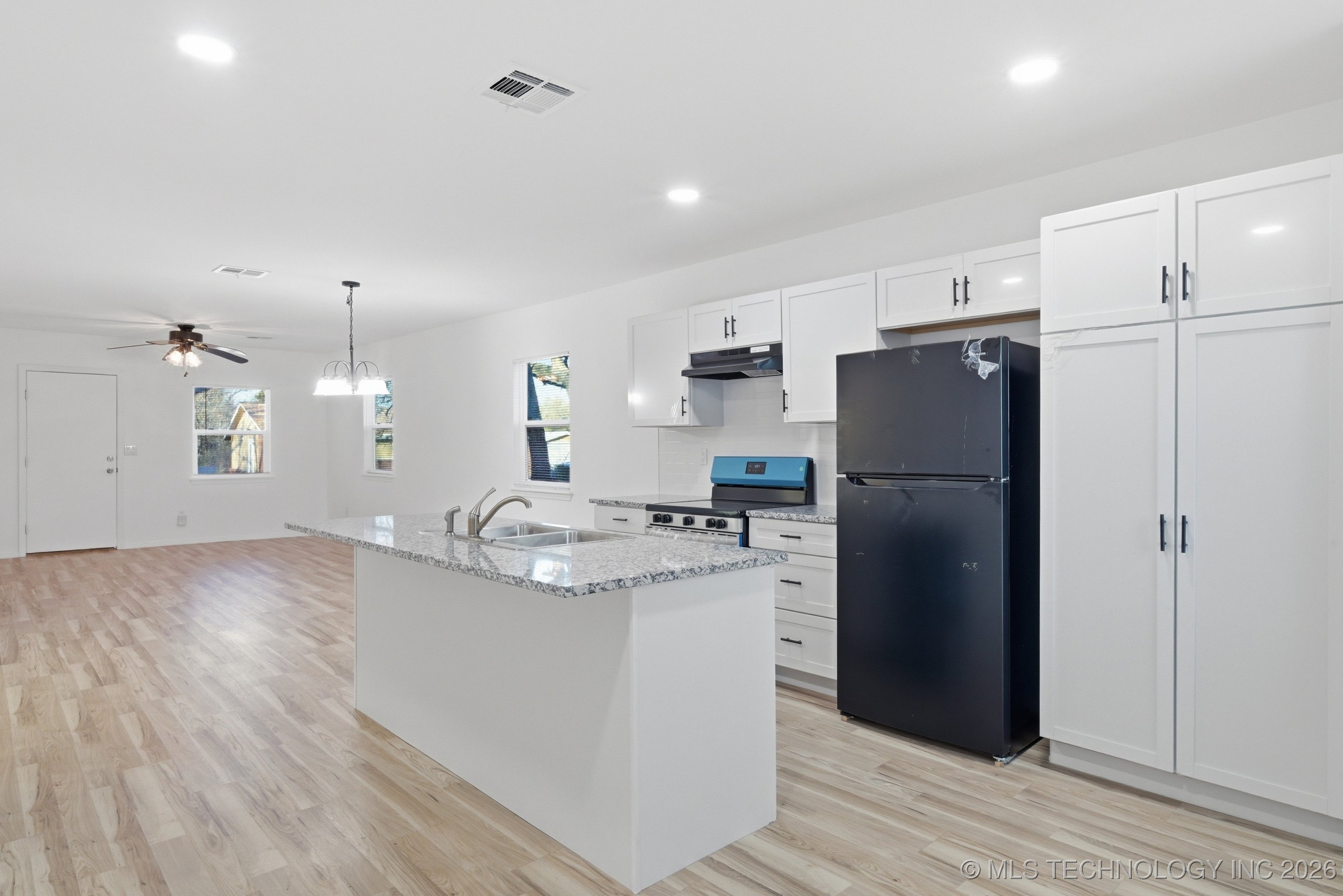 1110 Martin Luther King Drive Property Photo 15