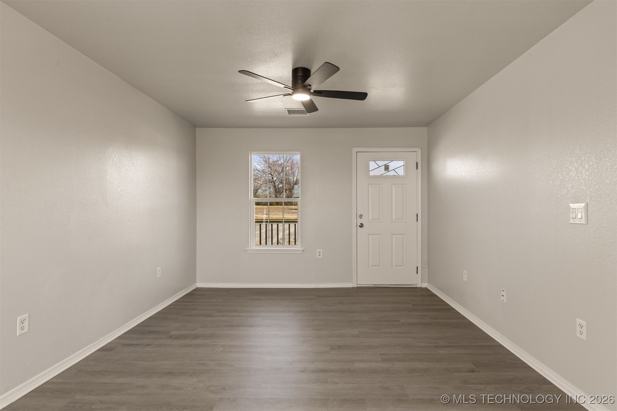 18257 E 650 Road Property Photo 7