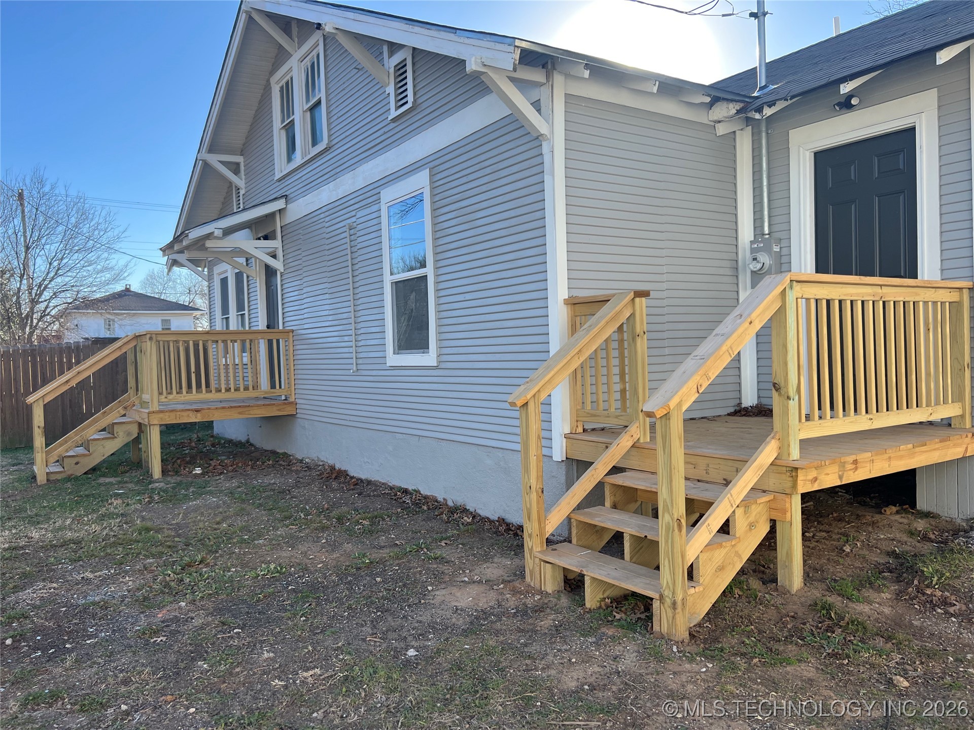 324 Sw F Property Photo 4