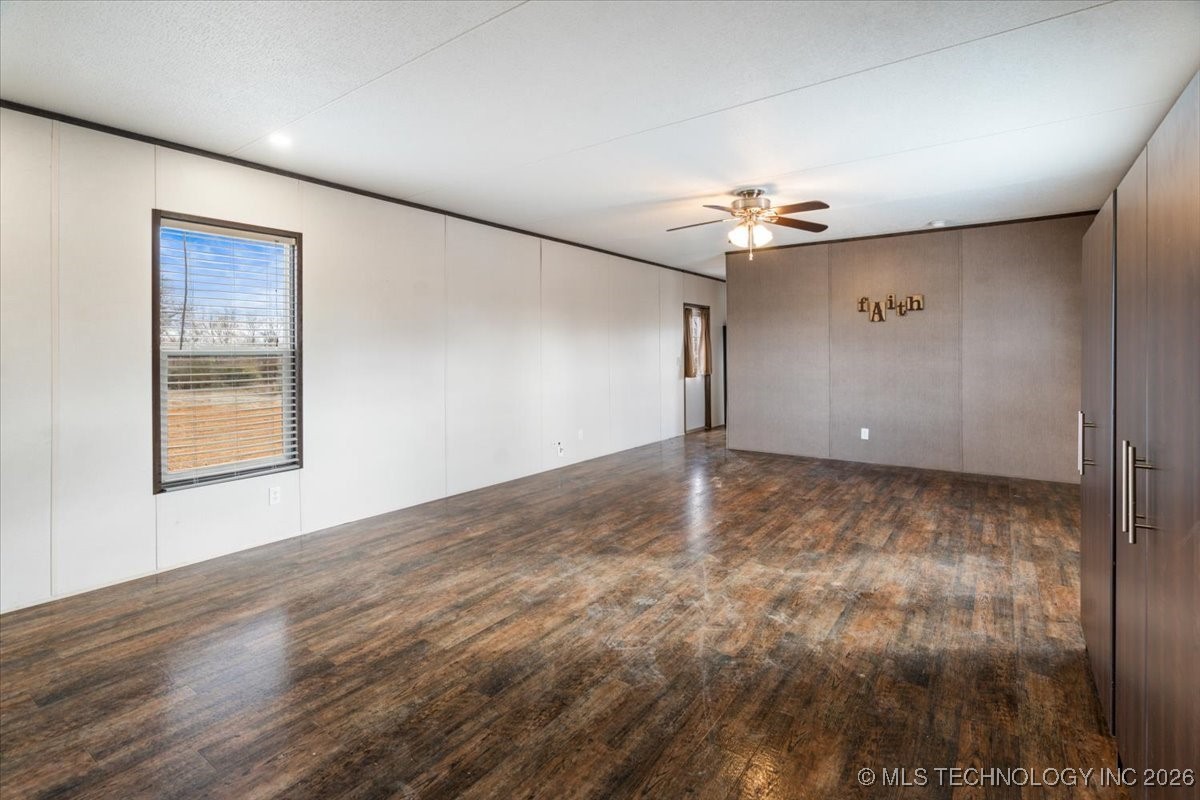 27381 99th Street Property Photo 4