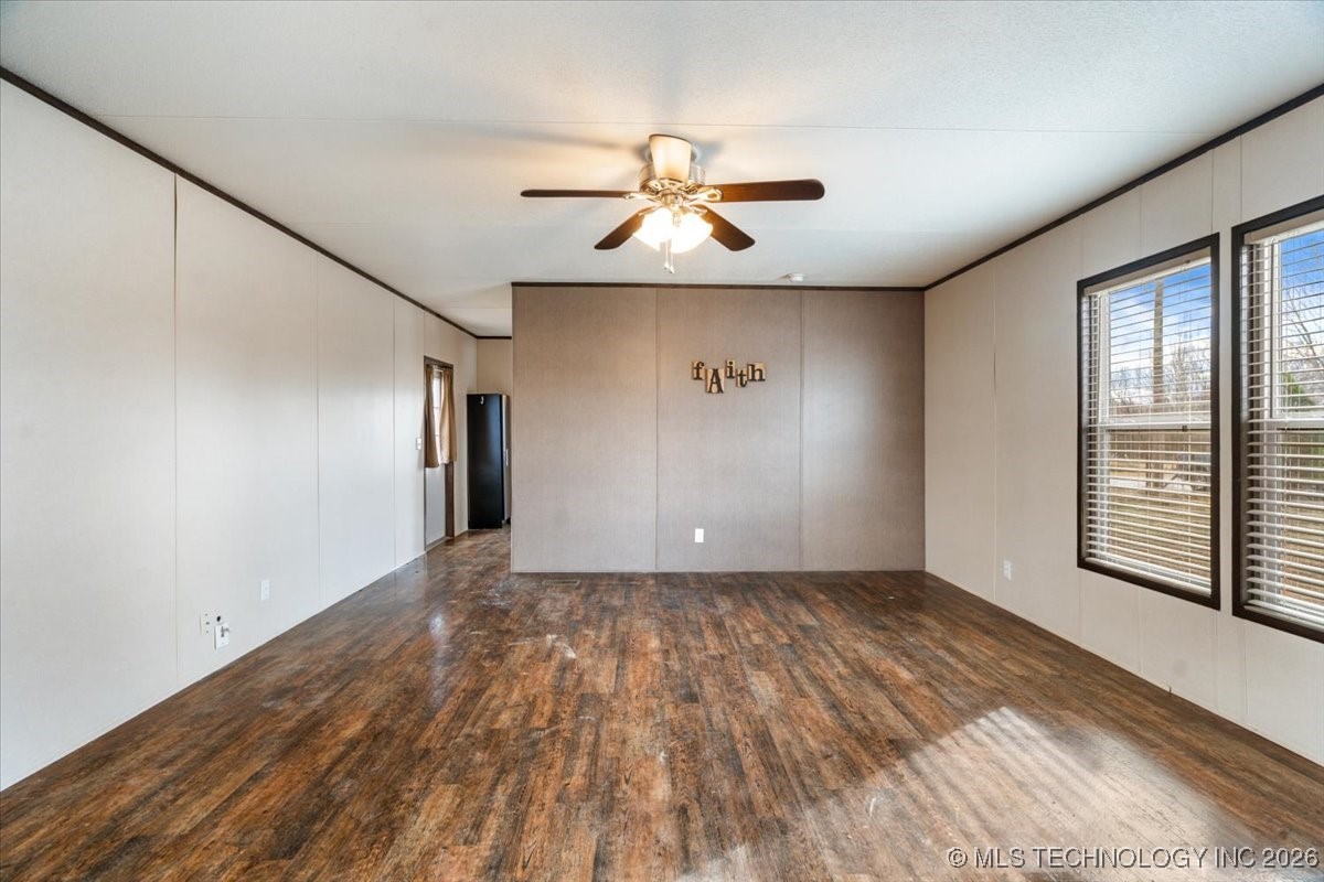 27381 99th Street Property Photo 5