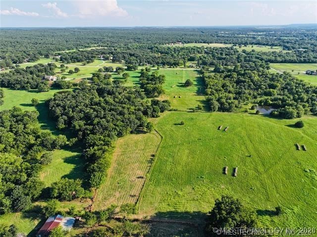 9916 E 206th Street Property Photo 4