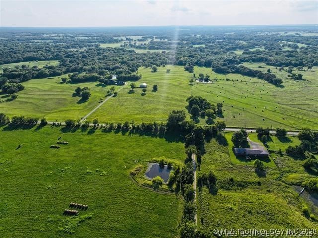 9916 E 206th Street Property Photo 6