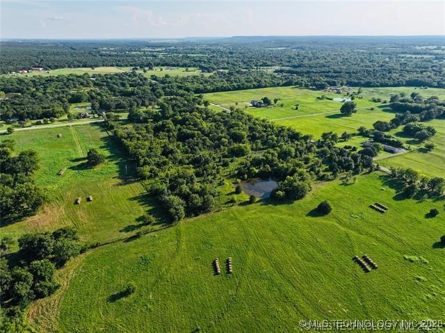 9916 E 206th Street Property Photo 7