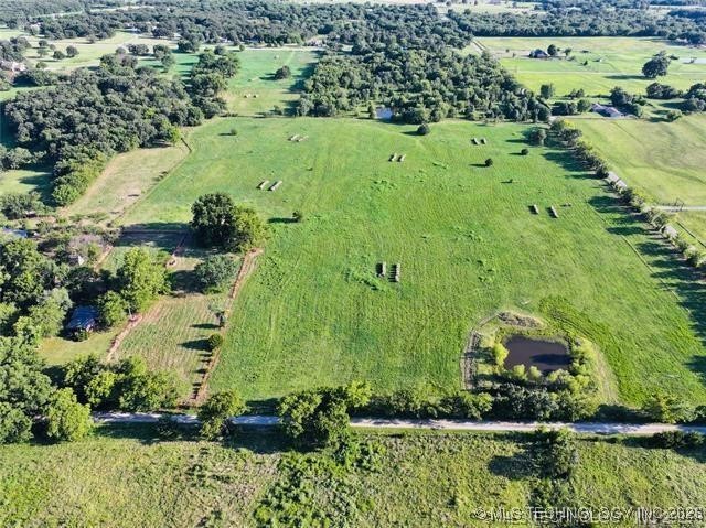 9916 E 206th Street Property Photo 11