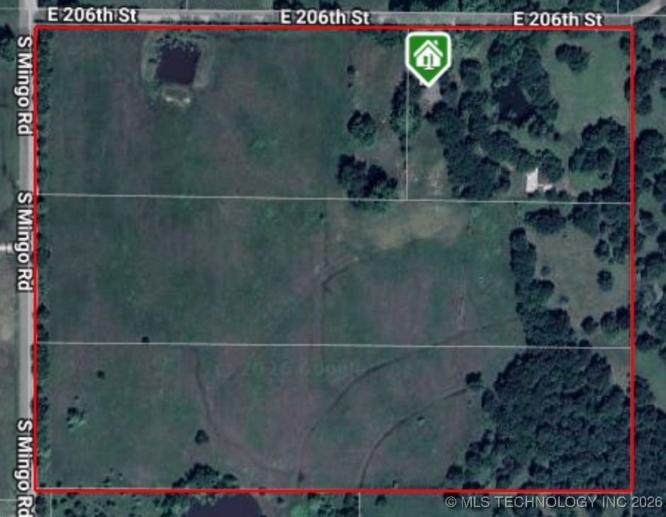 9916 E 206th Street Property Photo 35