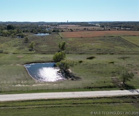 8 E 1100 Road Property Photo 1