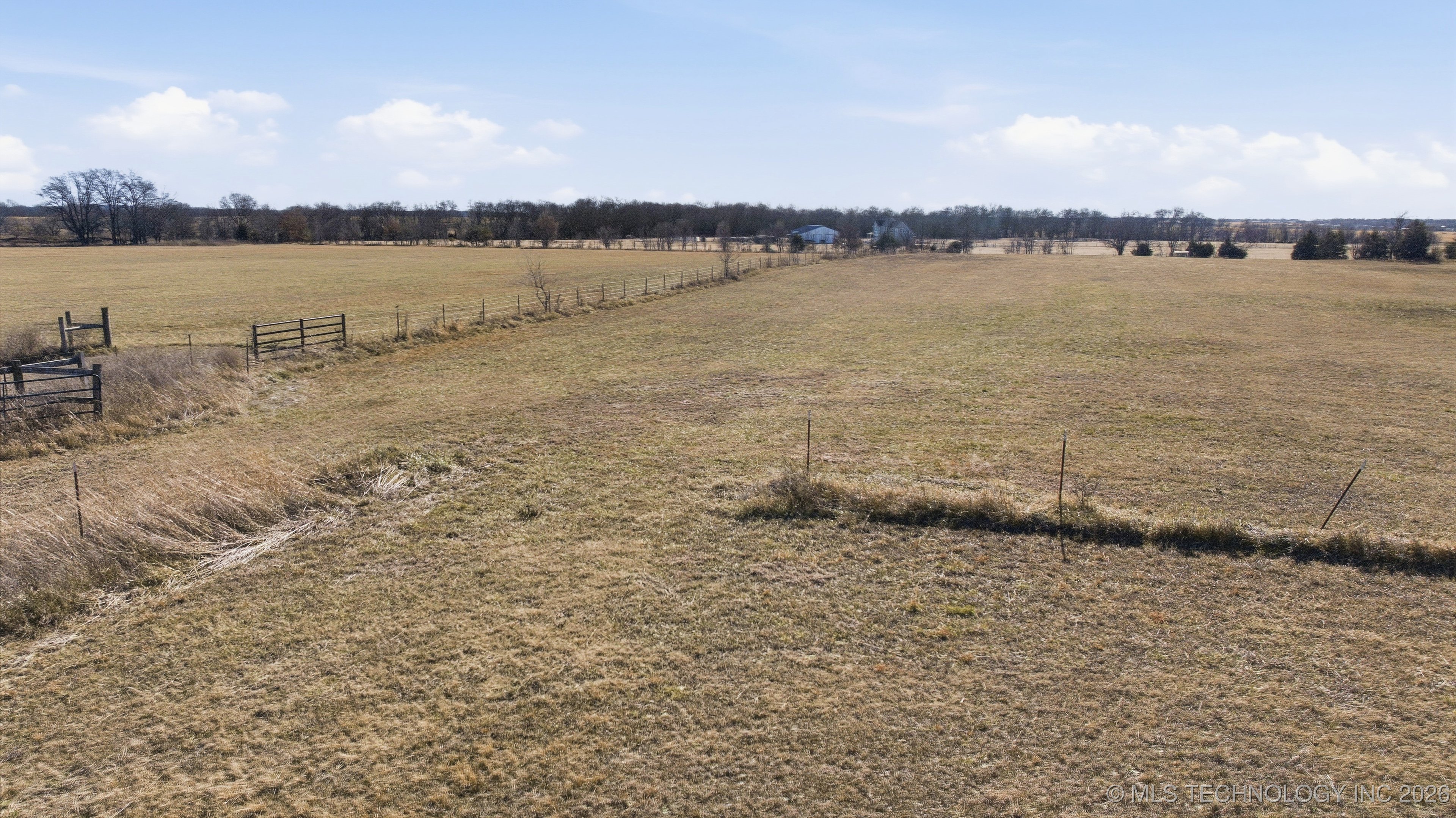 19430 E 620 Road Property Photo 15