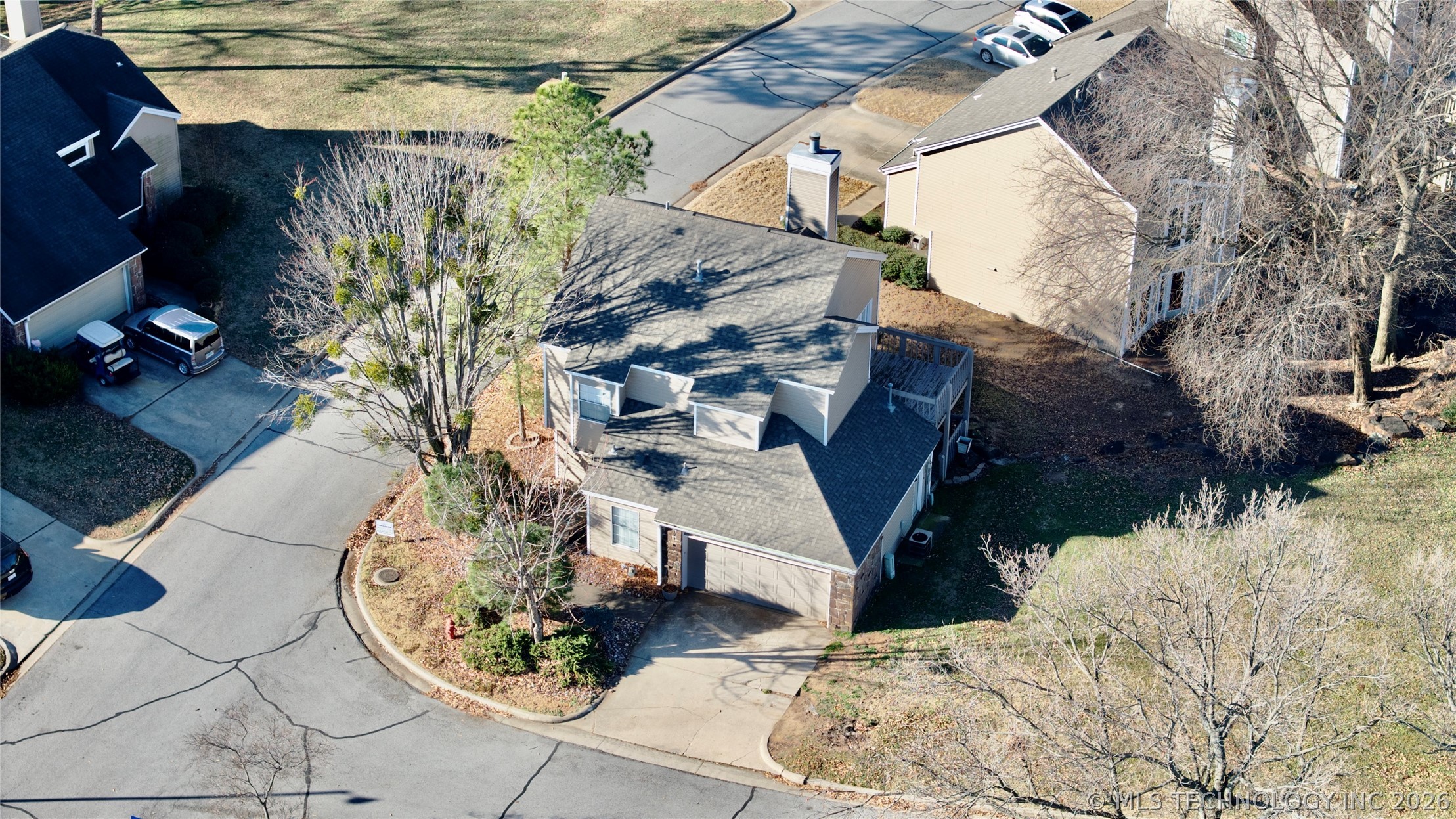 102 Aspen Street Property Photo 2