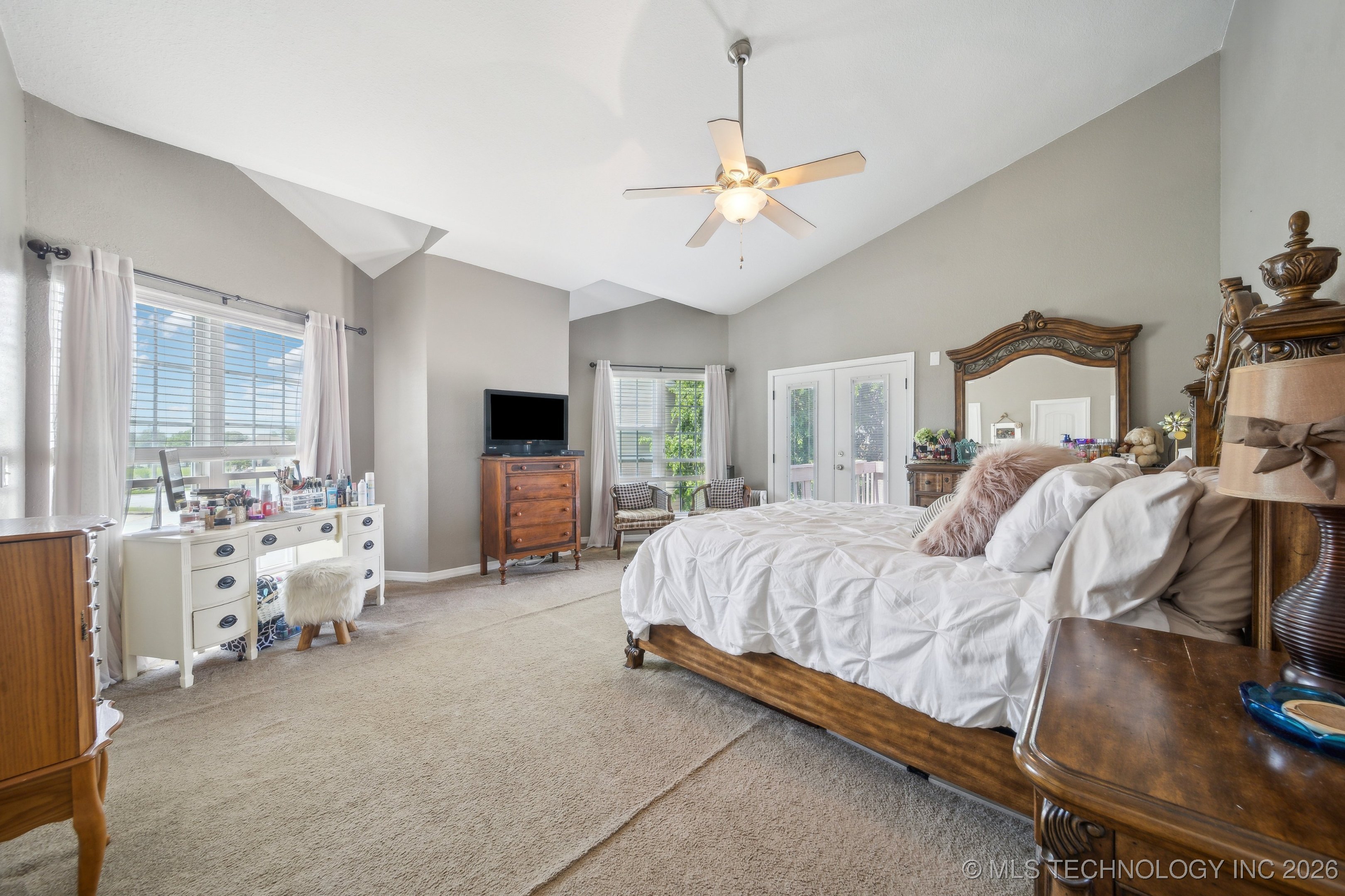 102 Aspen Street Property Photo 17