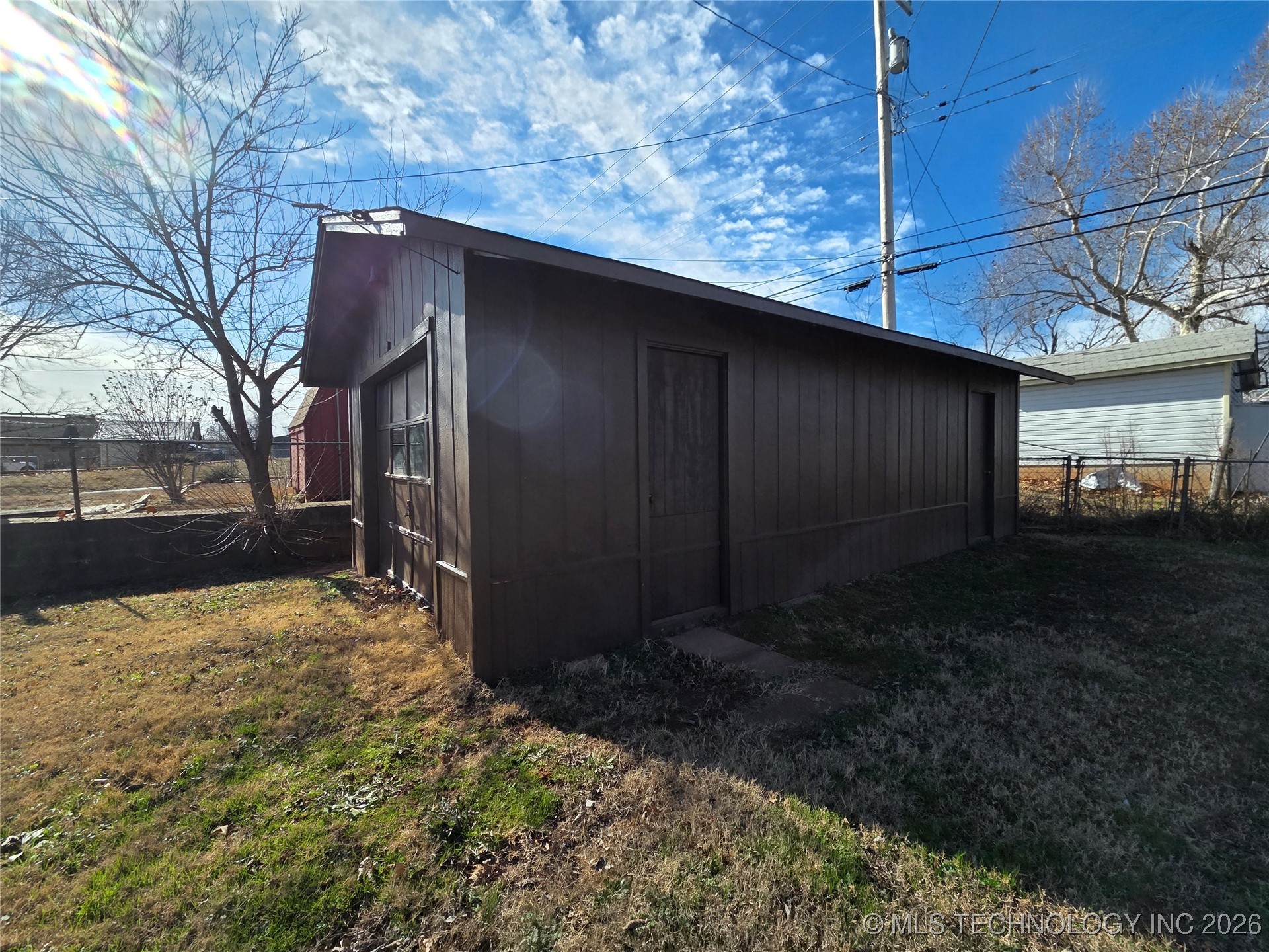 1102 N Park Property Photo 6