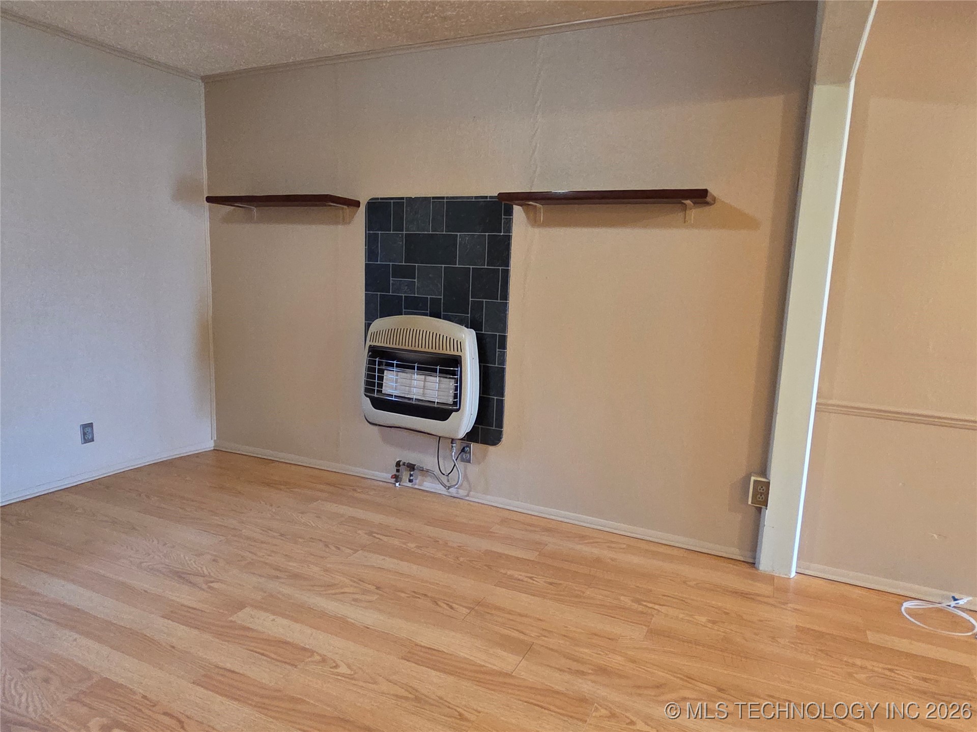 1102 N Park Property Photo 10