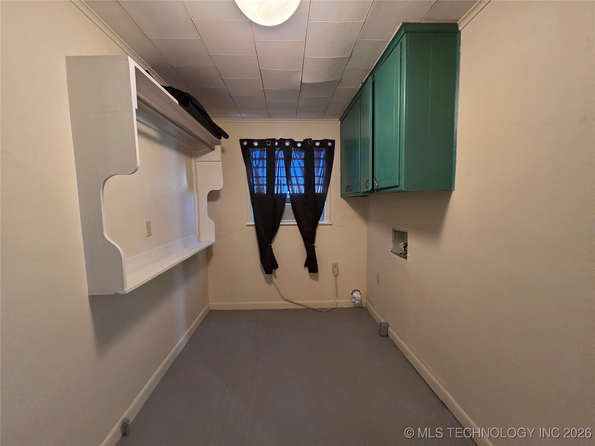 1102 N Park Property Photo 13