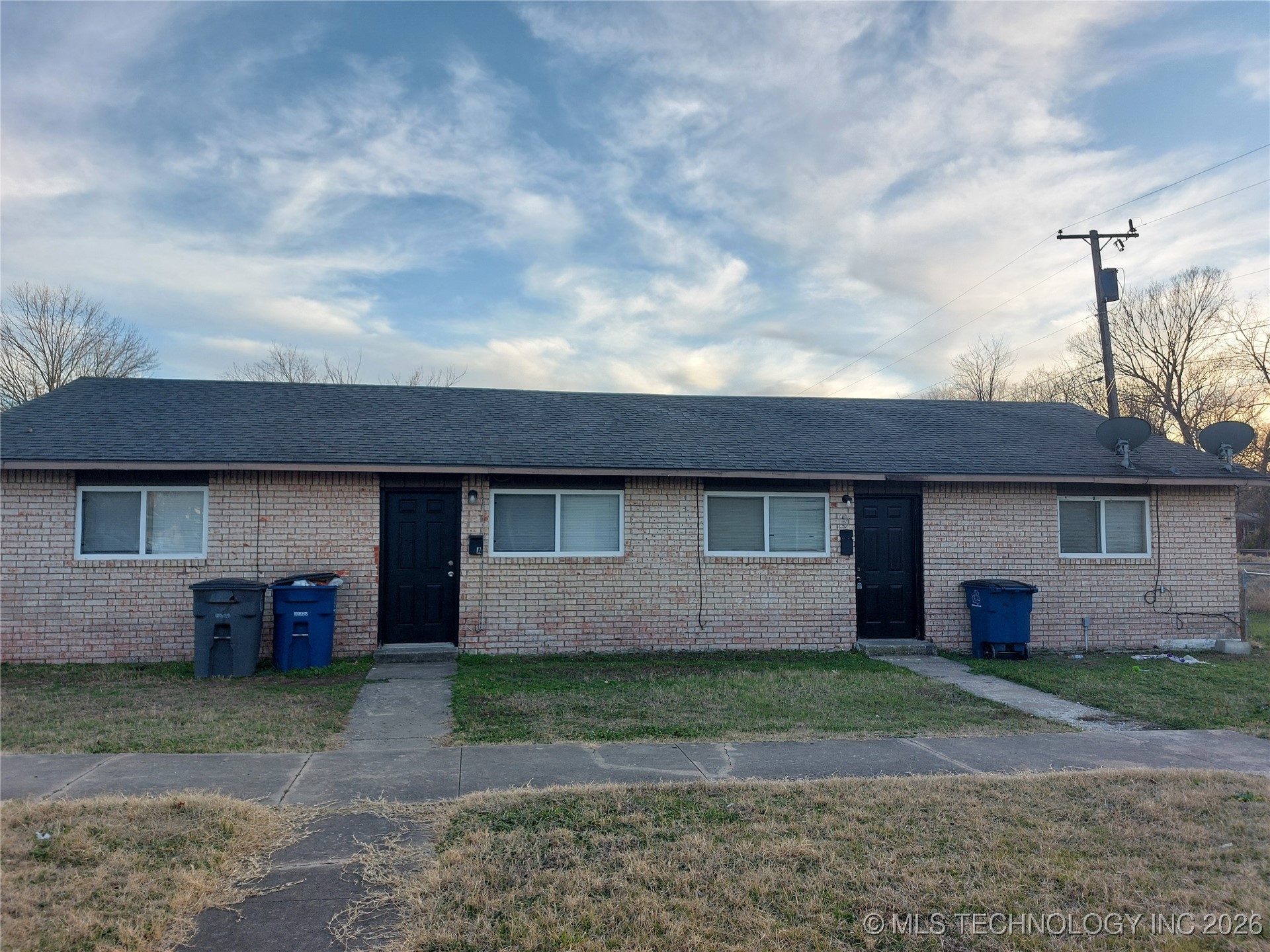 1304 N Irvington Avenue Property Photo 1