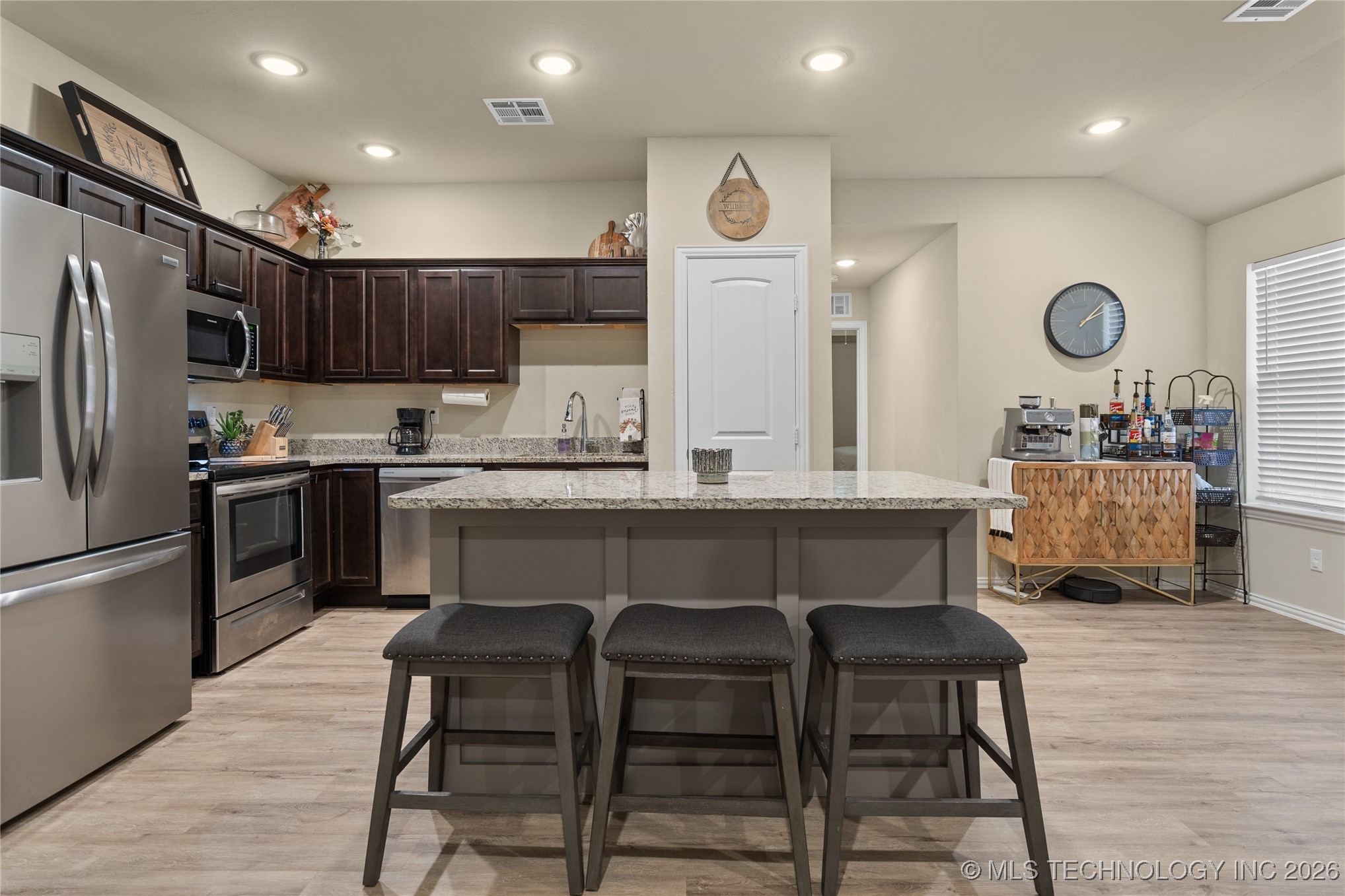 1006 Indian Plains Road Property Photo 7