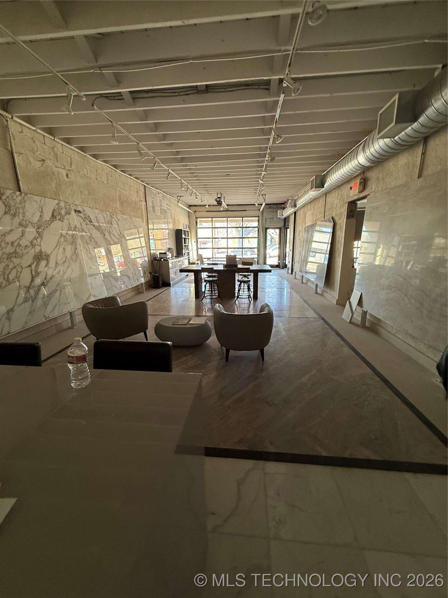 2626 E 15th Street Property Photo 8