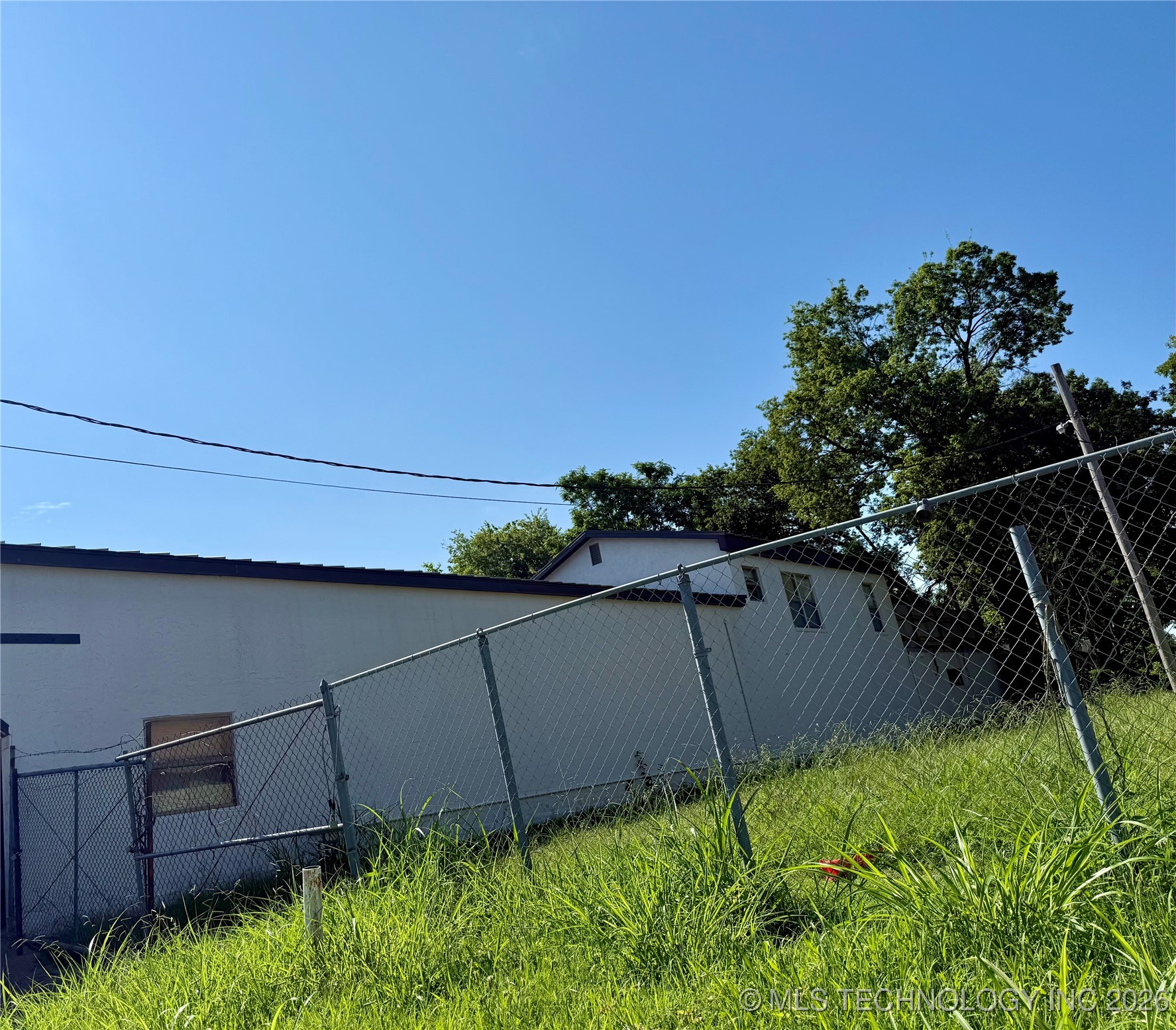 2626 E 15th Street Property Photo 17