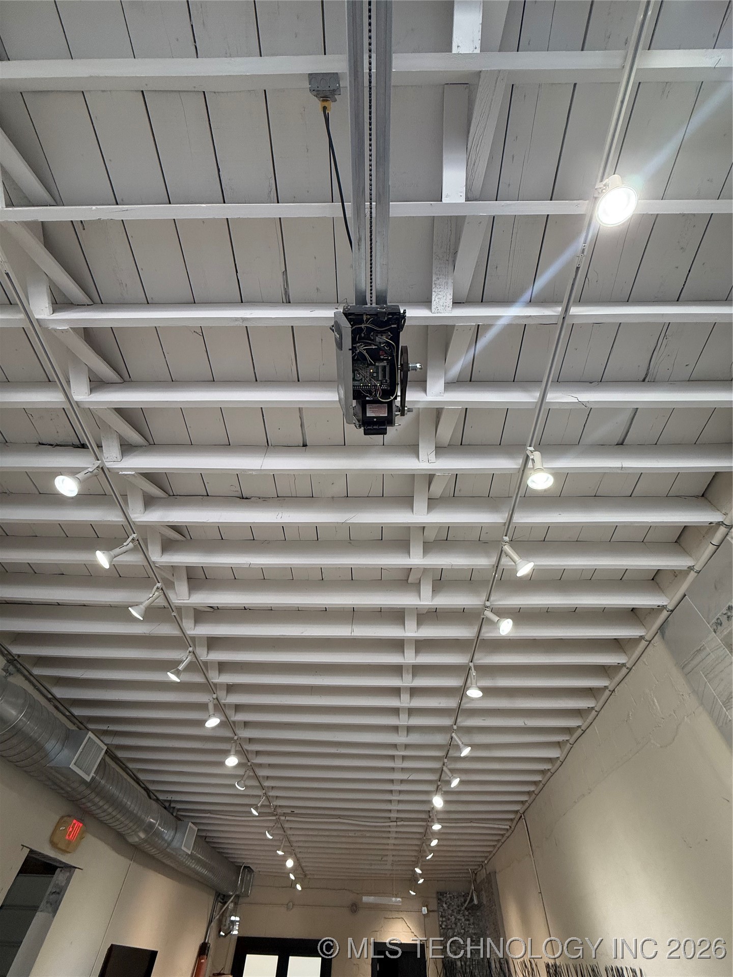 2626 E 15th Street Property Photo 27