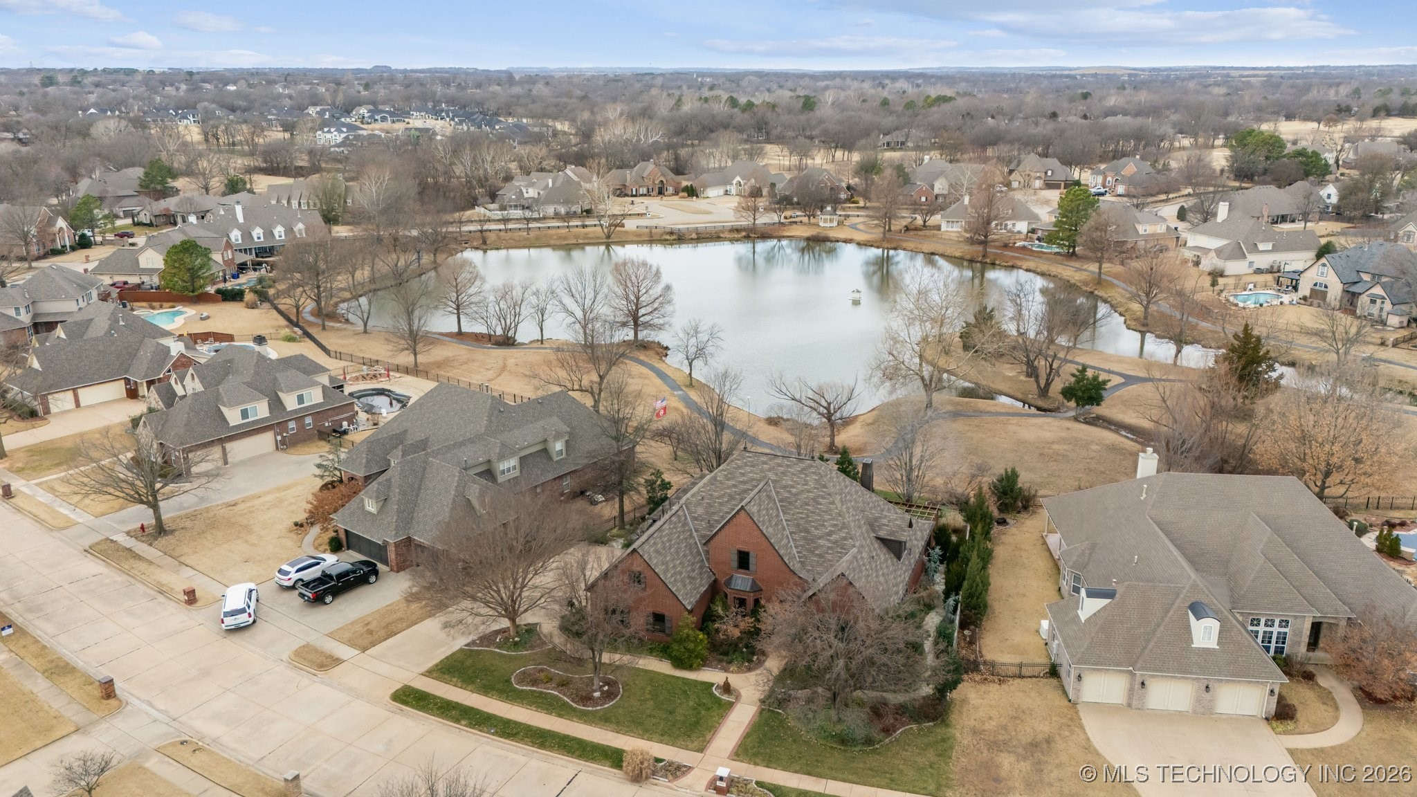 7816 E Commercial Street Property Photo 2