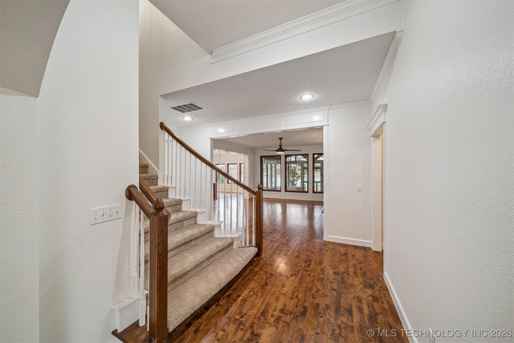 7816 E Commercial Street Property Photo 11