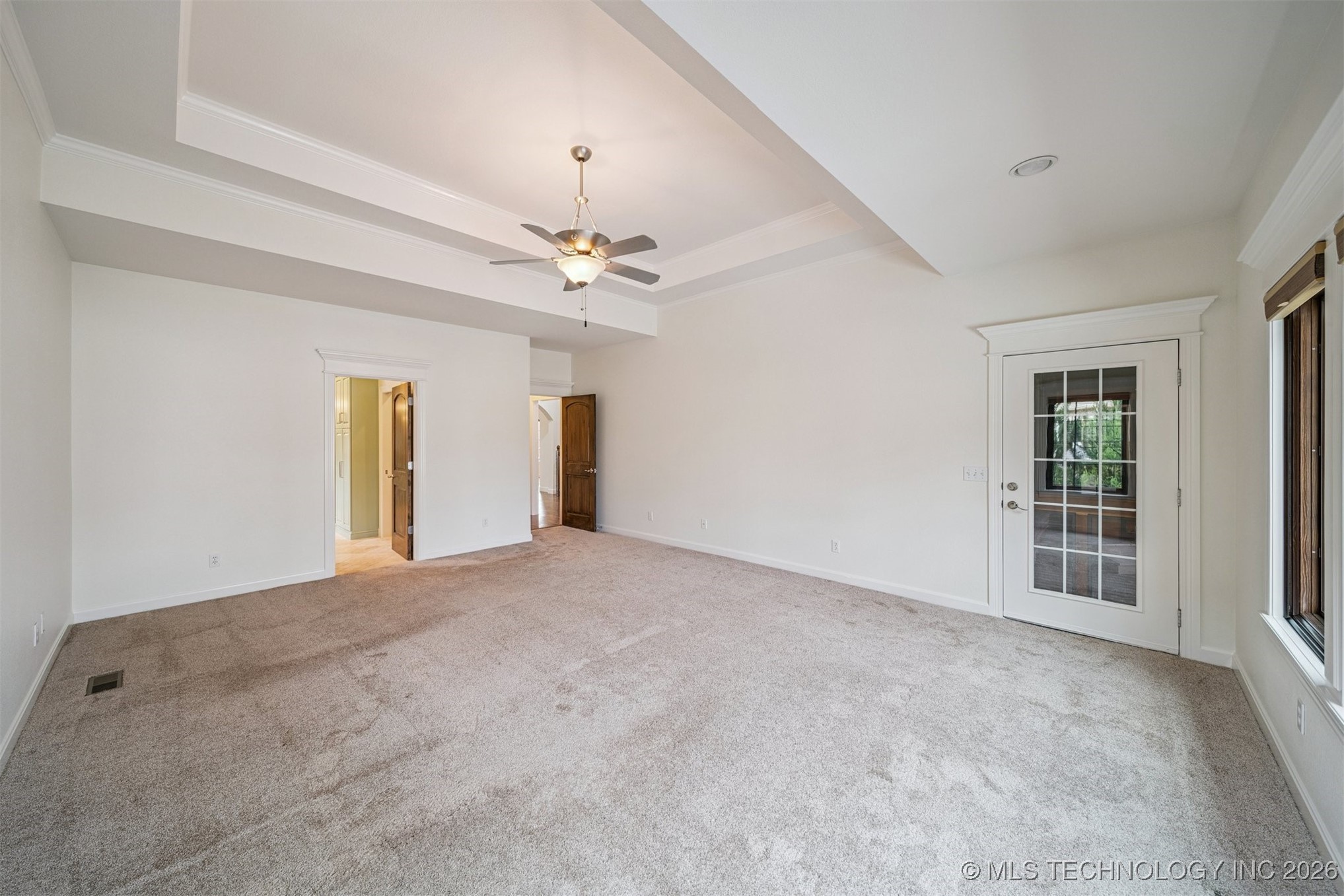 7816 E Commercial Street Property Photo 15