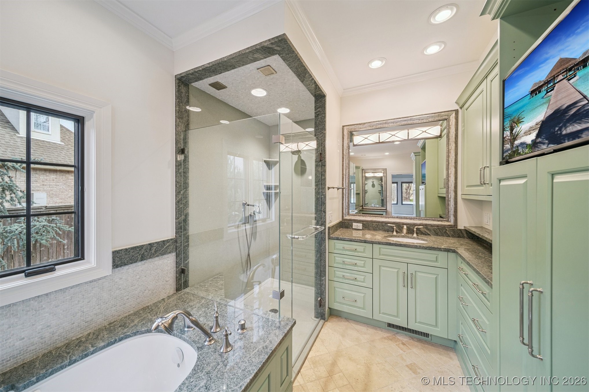 7816 E Commercial Street Property Photo 18