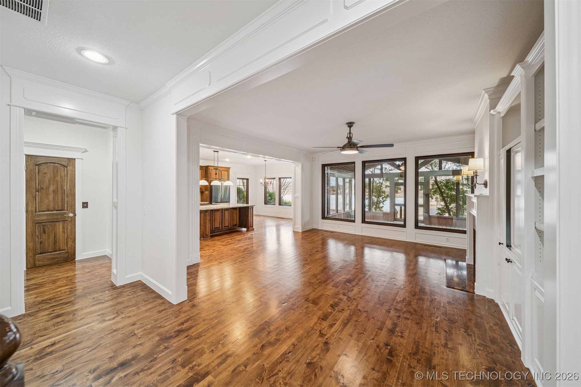 7816 E Commercial Street Property Photo 22