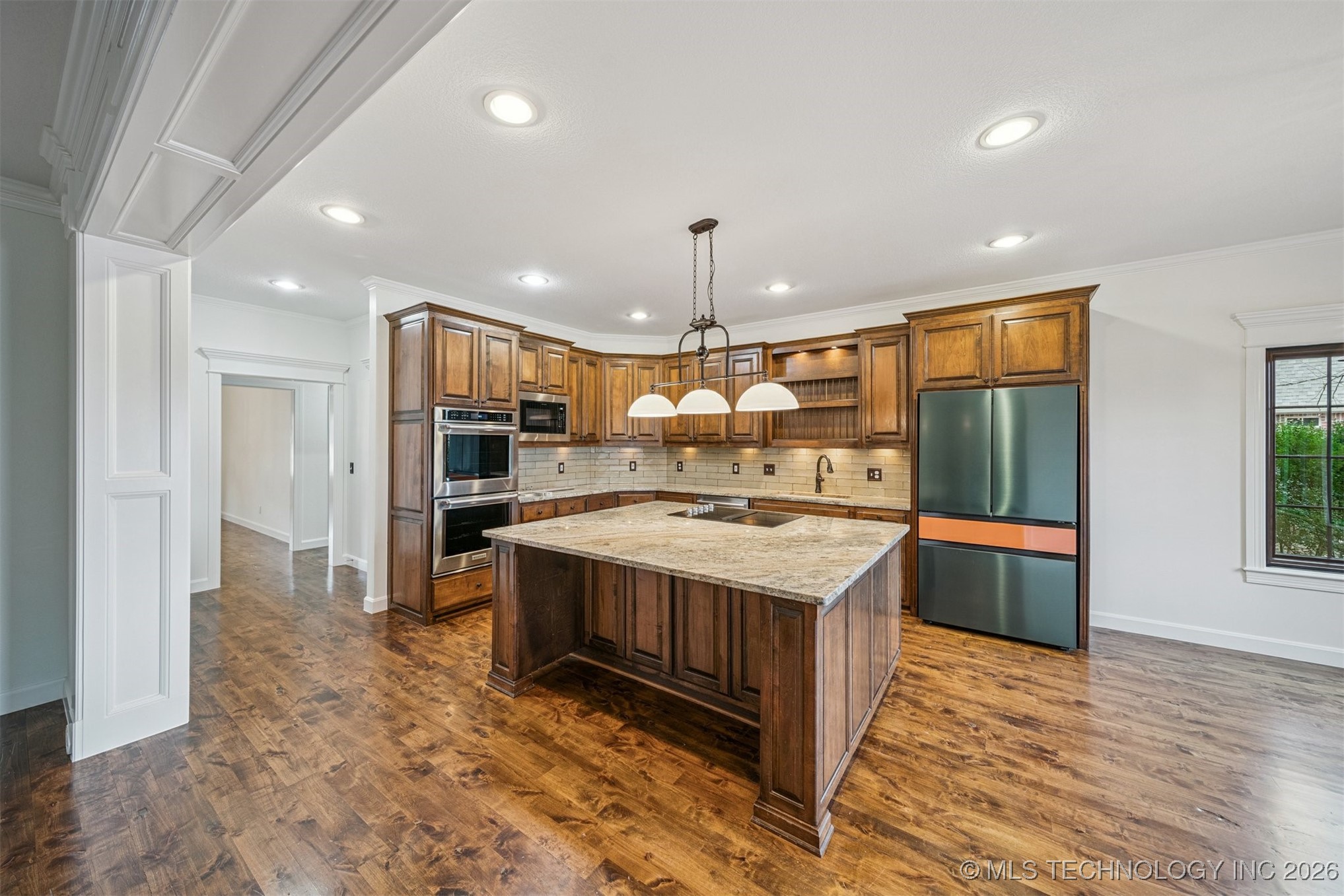 7816 E Commercial Street Property Photo 27