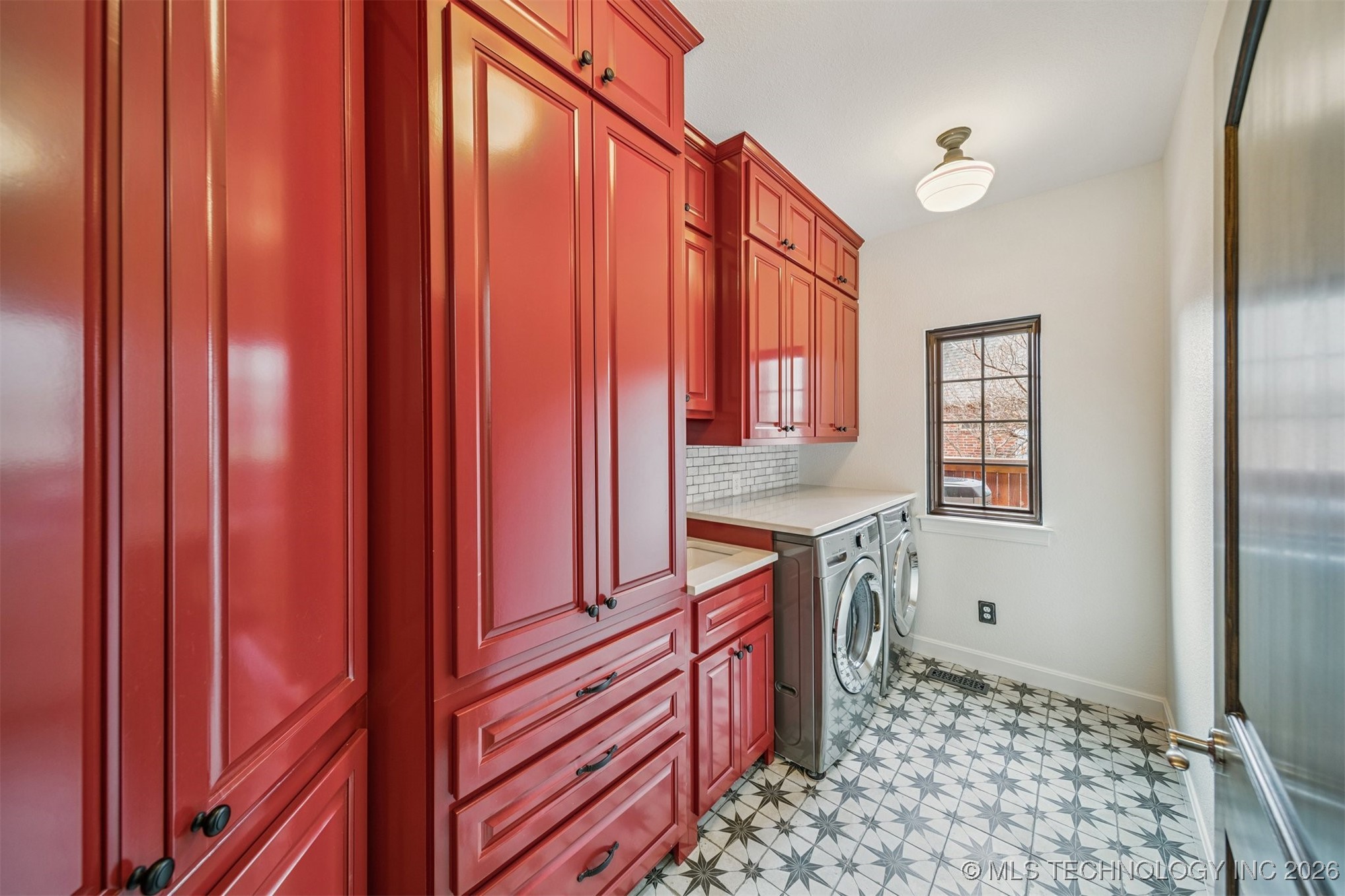 7816 E Commercial Street Property Photo 41