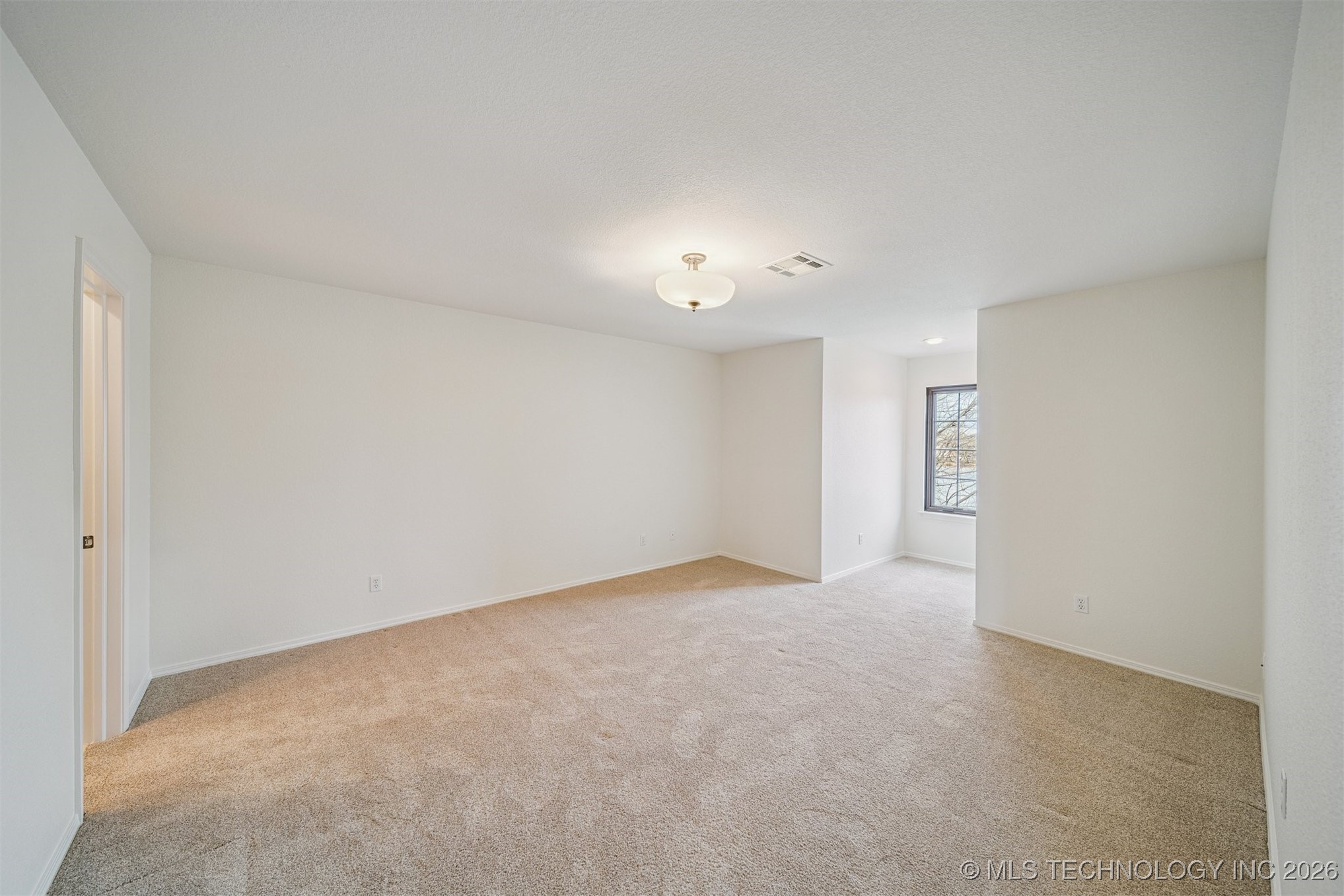 7816 E Commercial Street Property Photo 49