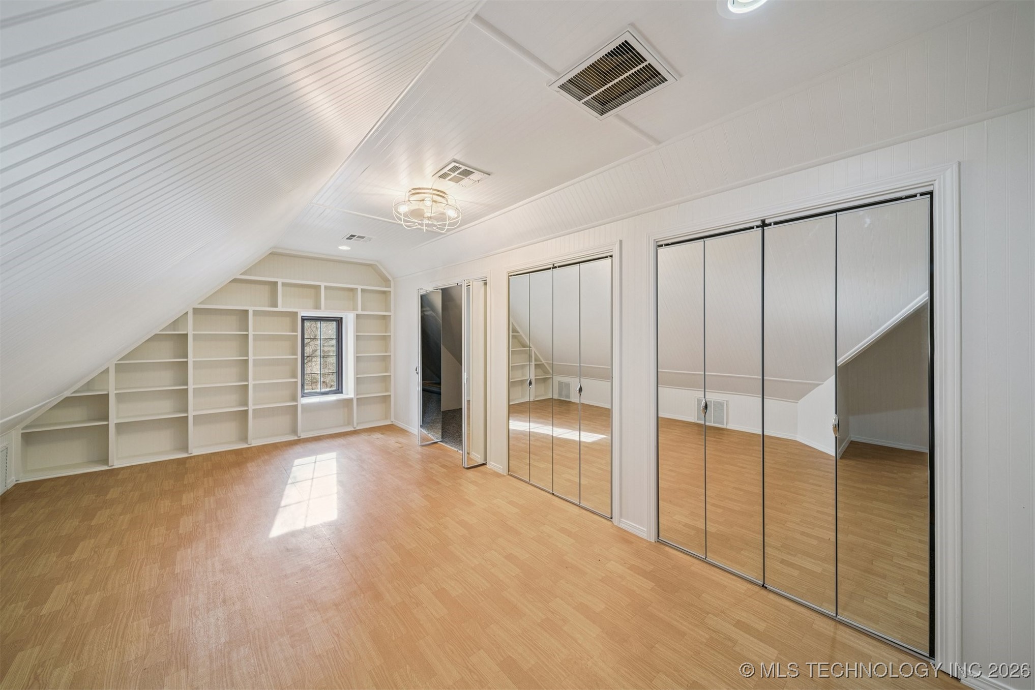 7816 E Commercial Street Property Photo 52