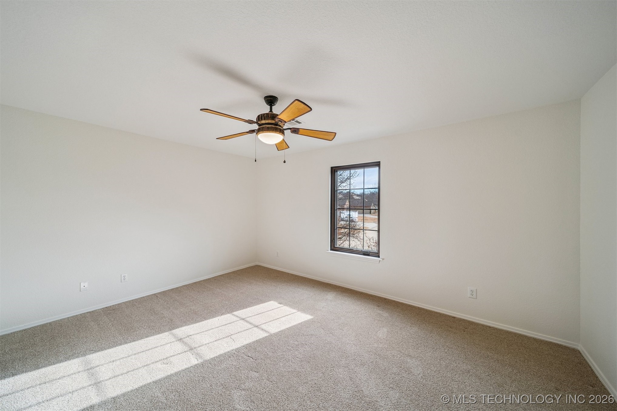 7816 E Commercial Street Property Photo 56