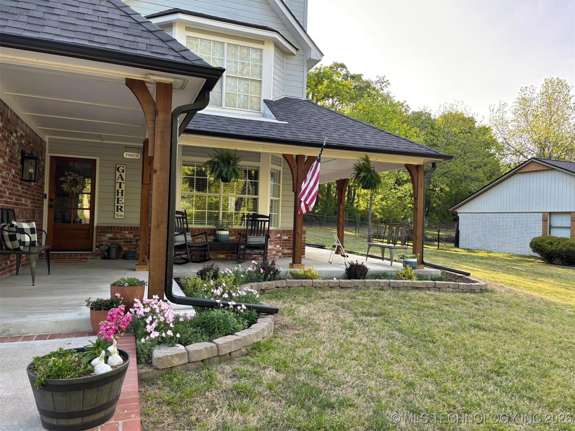 9040 S 39th West Avenue Property Photo 5