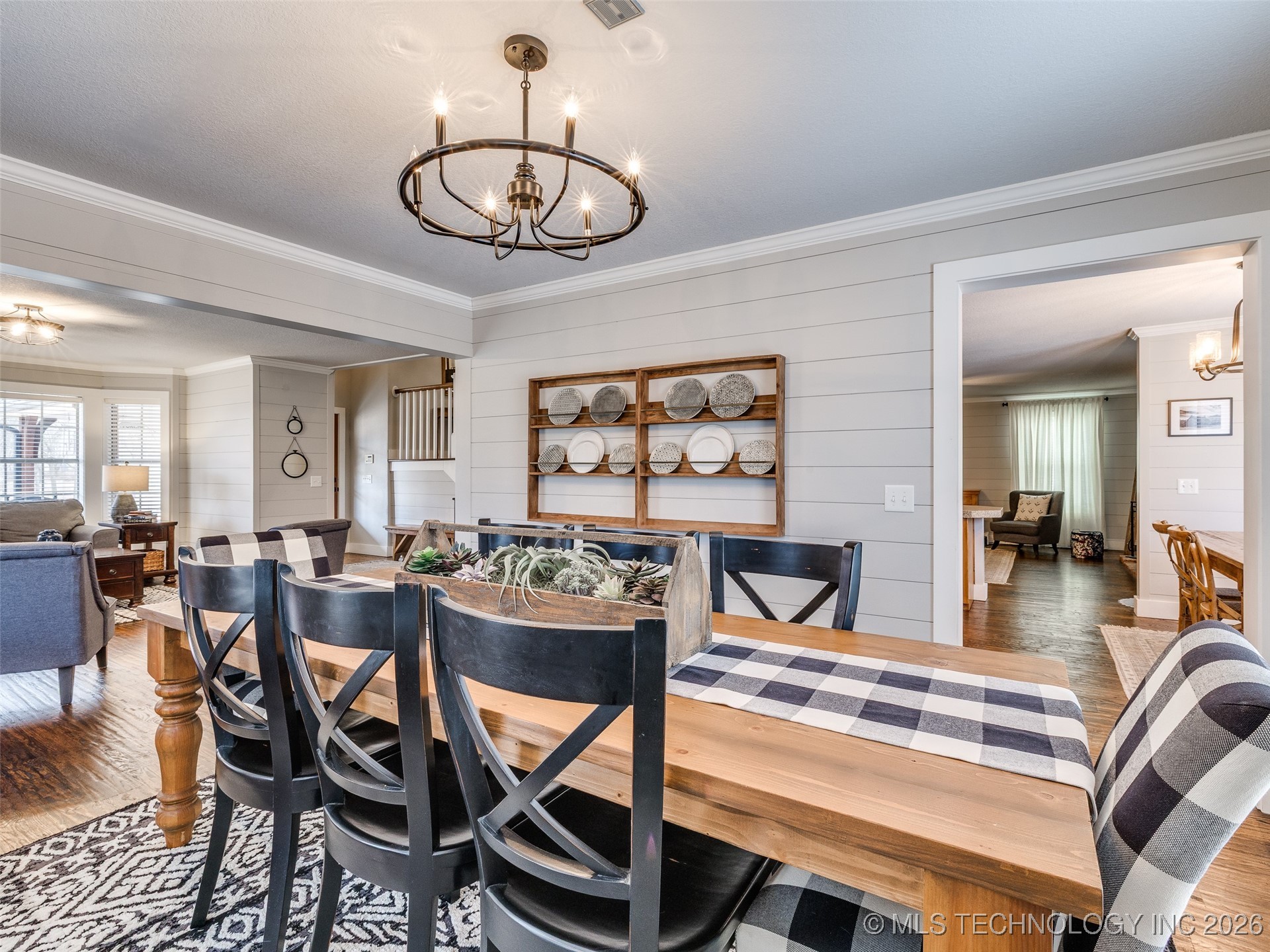 9040 S 39th West Avenue Property Photo 15