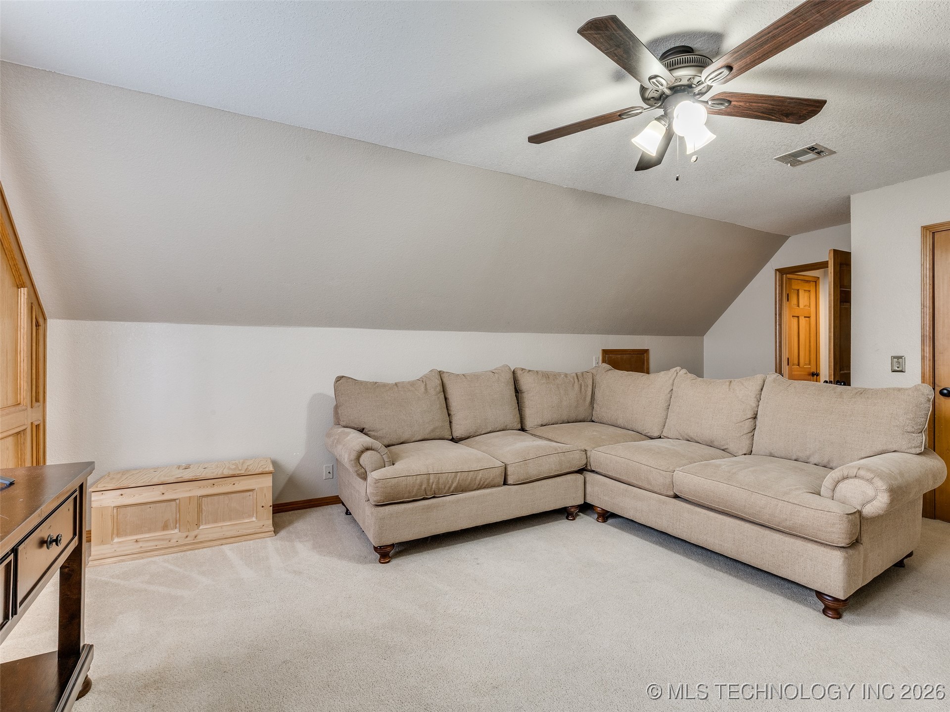 9040 S 39th West Avenue Property Photo 47