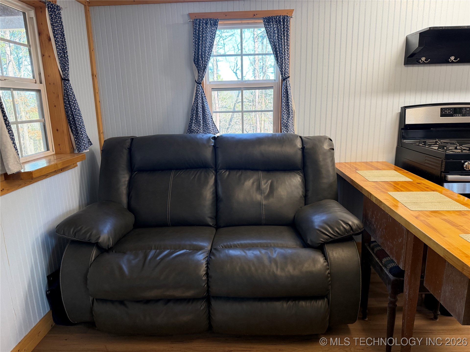 4 Goats Bluff Road Property Photo 6