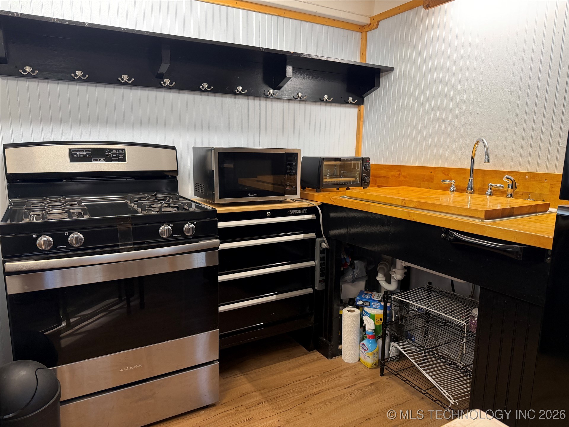 4 Goats Bluff Road Property Photo 9