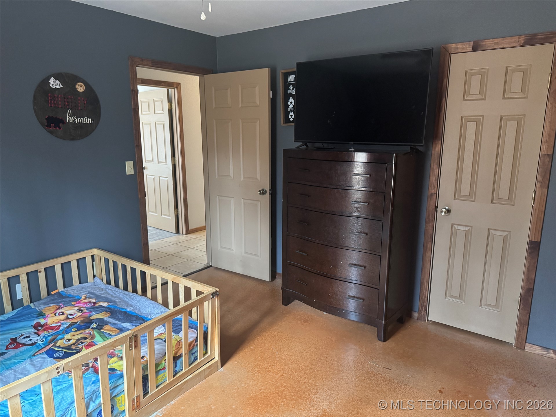 111 Hickory Property Photo 25