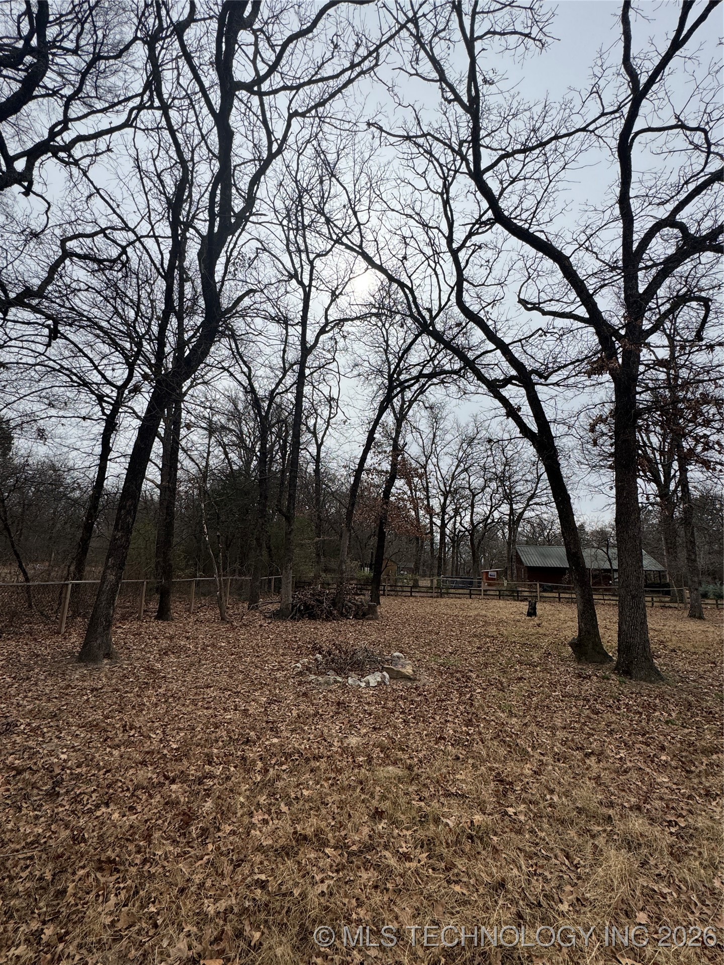 111 Hickory Property Photo 32