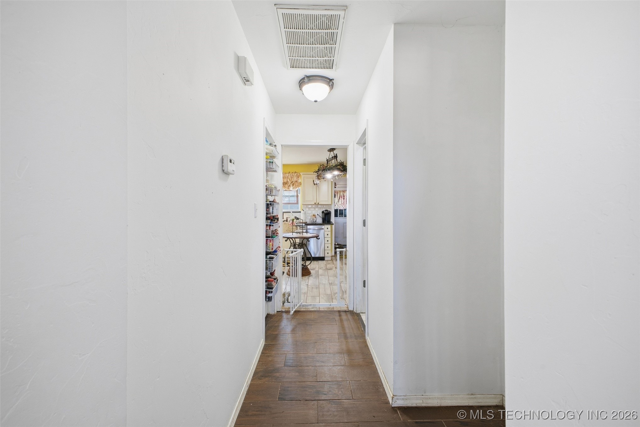 19661 County Road 3500 Property Photo 7