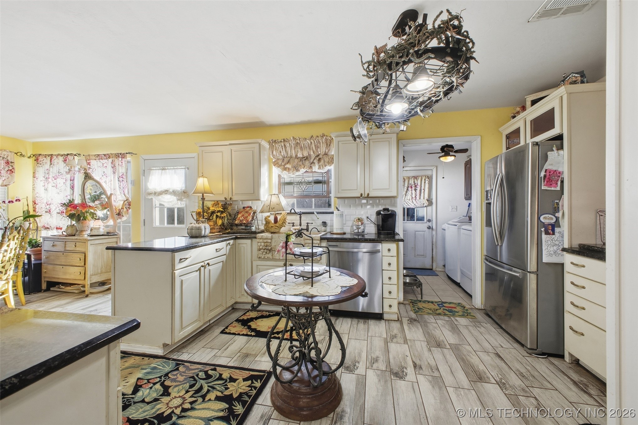 19661 County Road 3500 Property Photo 17