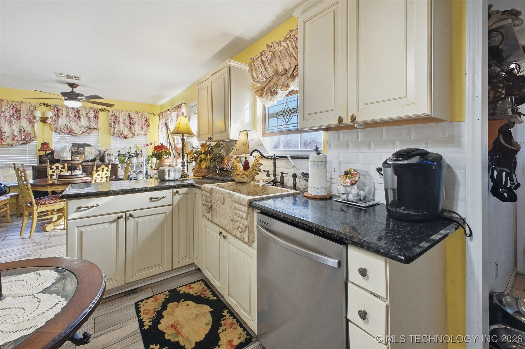 19661 County Road 3500 Property Photo 22