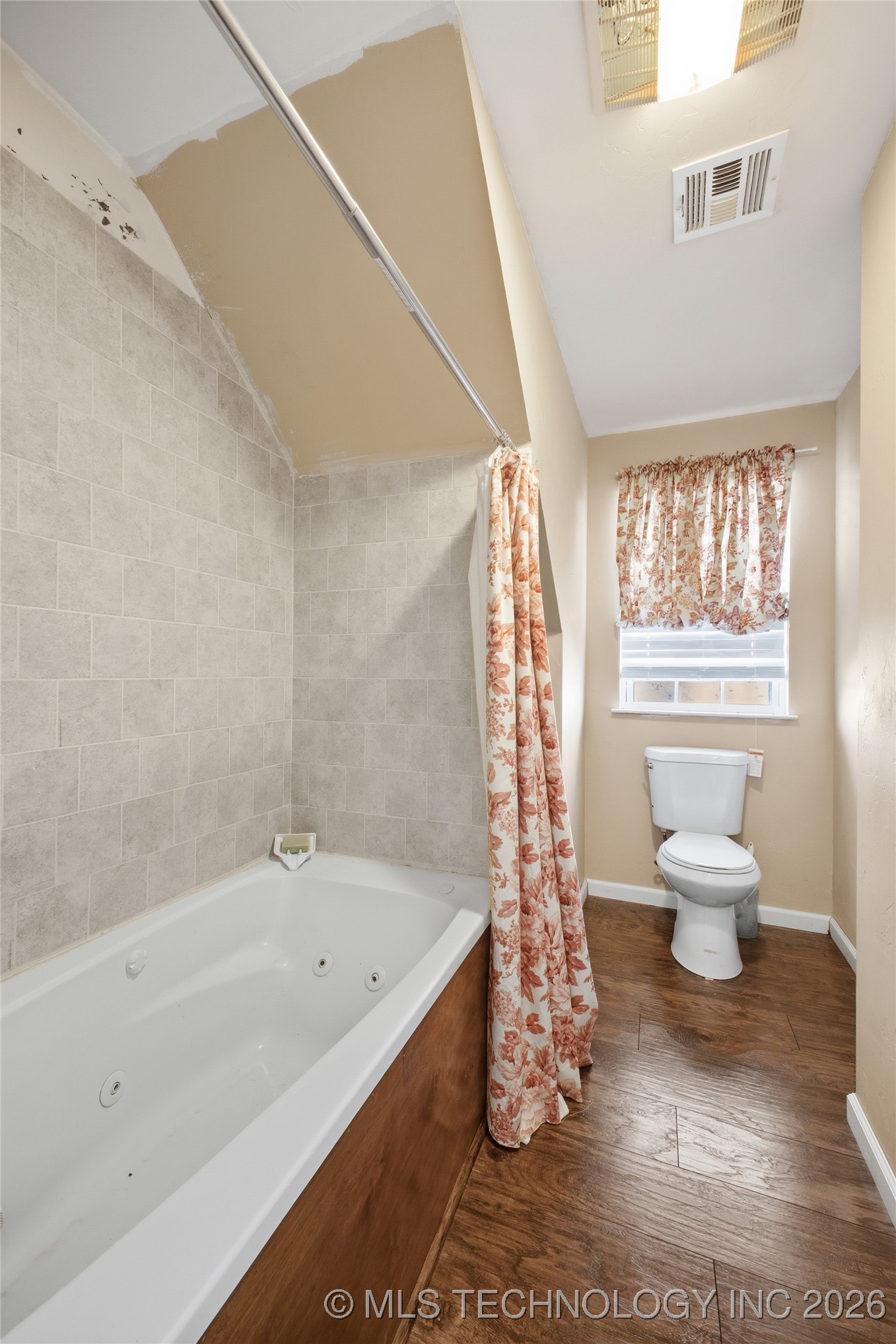 19661 County Road 3500 Property Photo 32