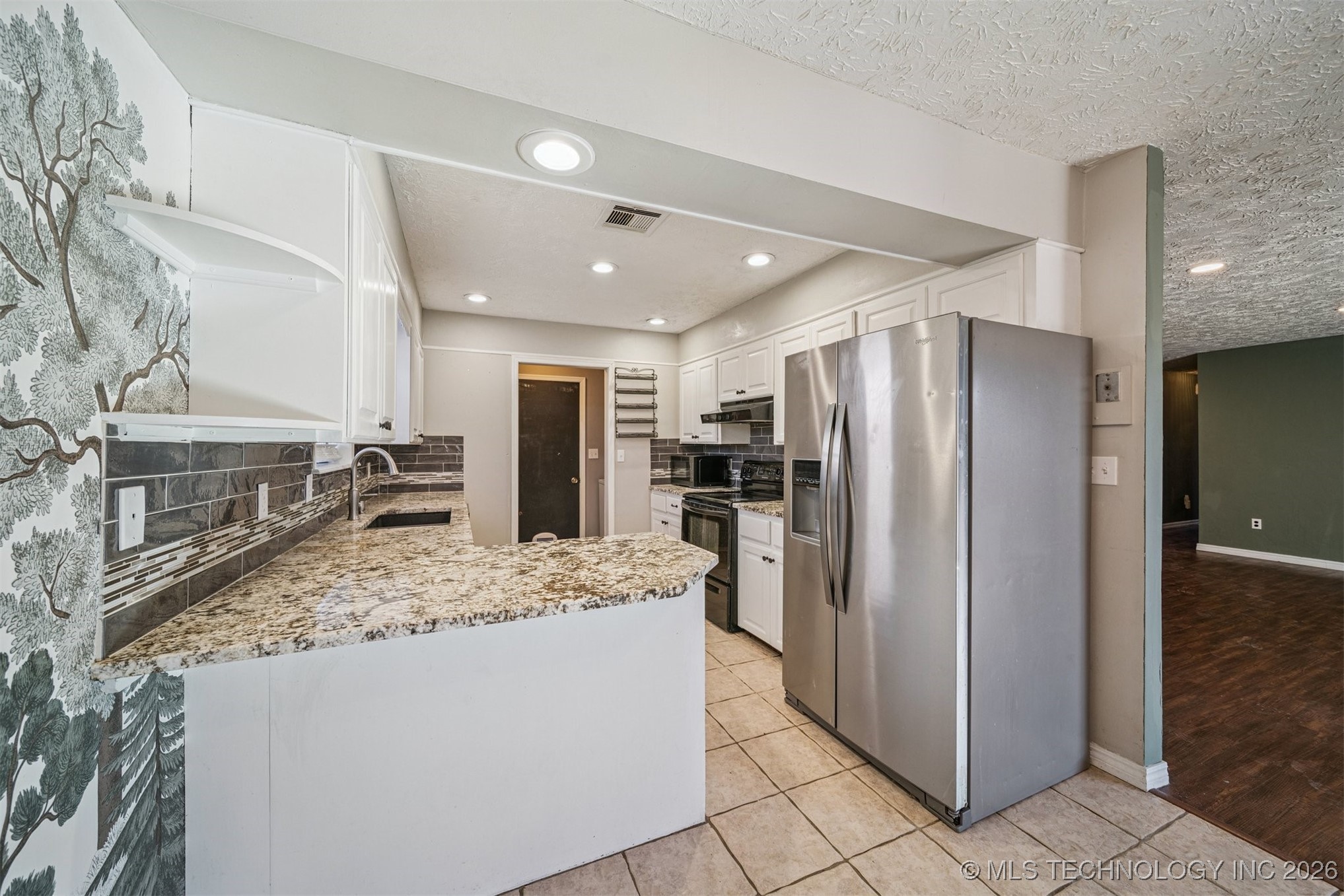 1120 Cottonwood Court Property Photo 12