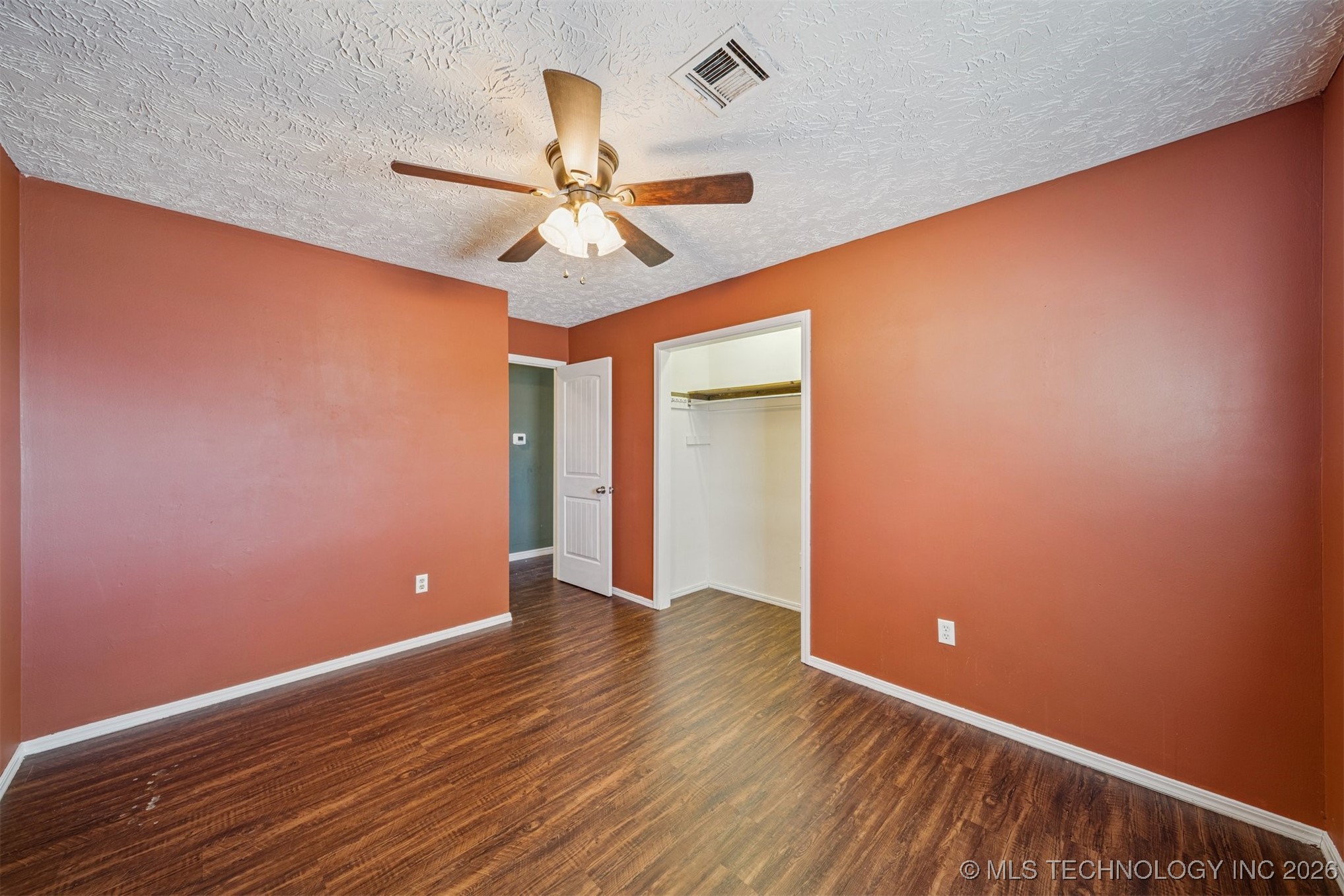 1120 Cottonwood Court Property Photo 20